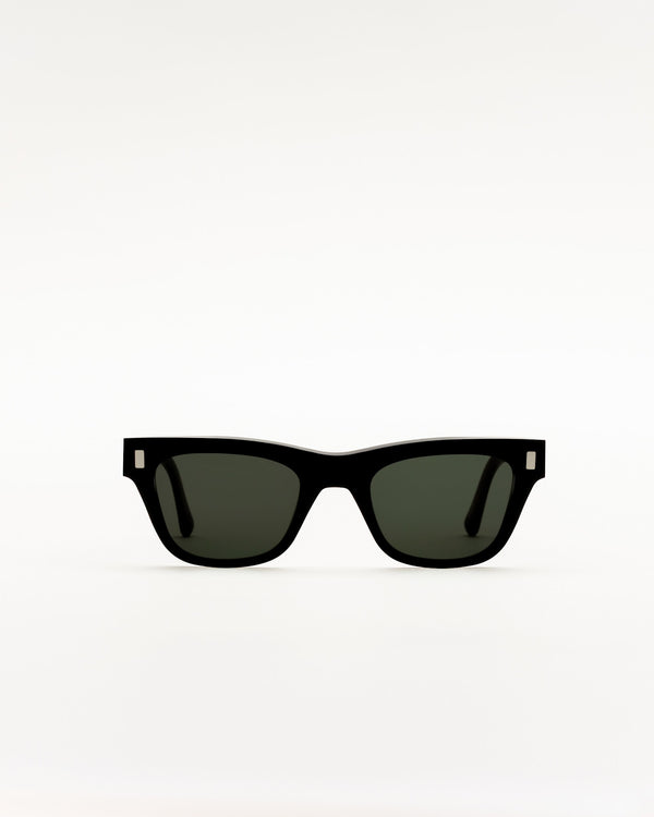 Aki Black - green solid lens