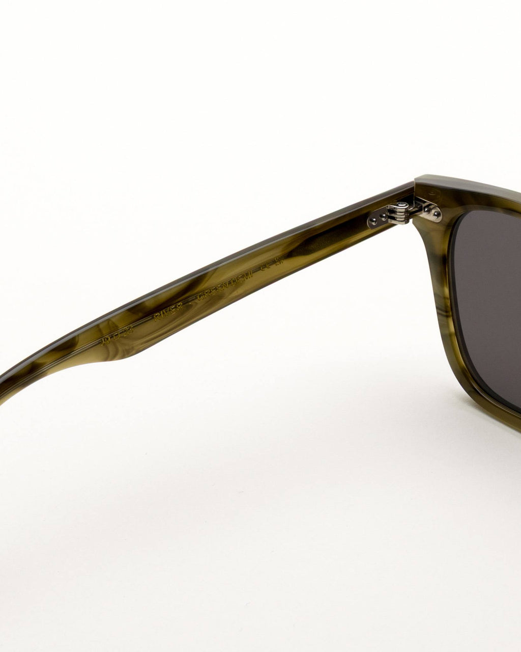 River Olive Demi - grey solid lens