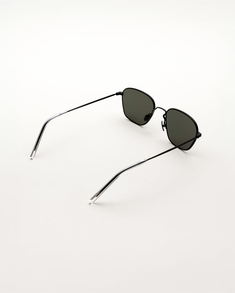 Otis Black - green solid lens