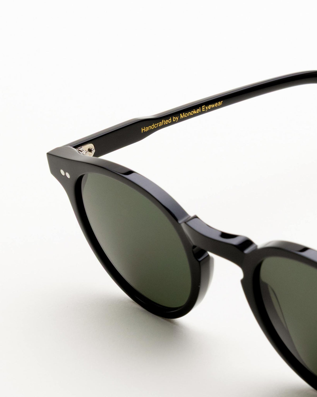 Forest Black - green solid lens