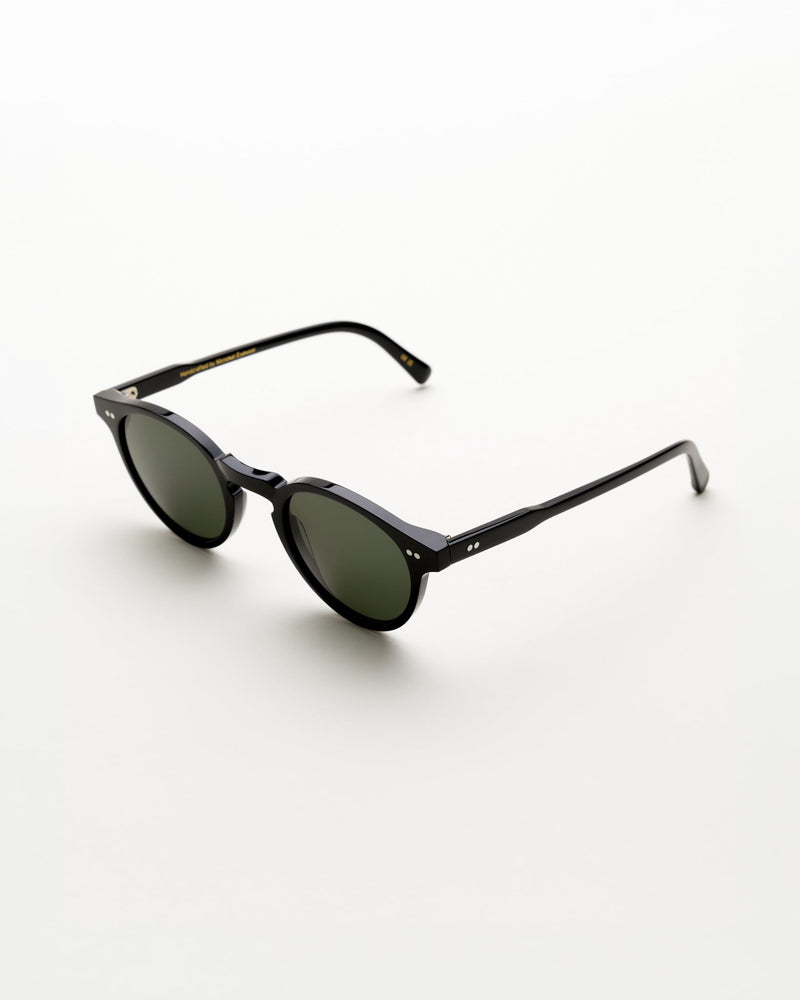 Forest Black - green solid lens