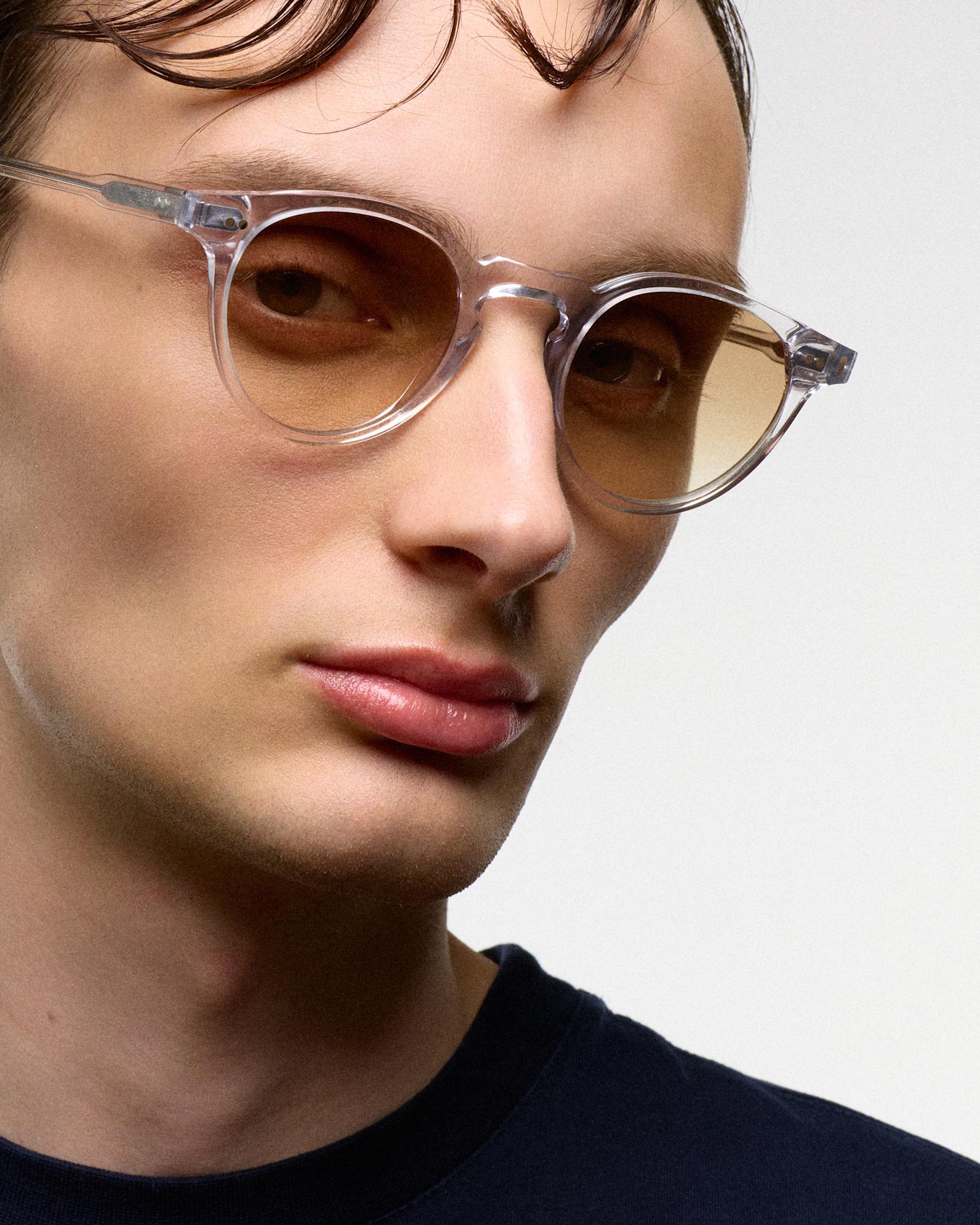 Forest Crystal - brown gradient lens