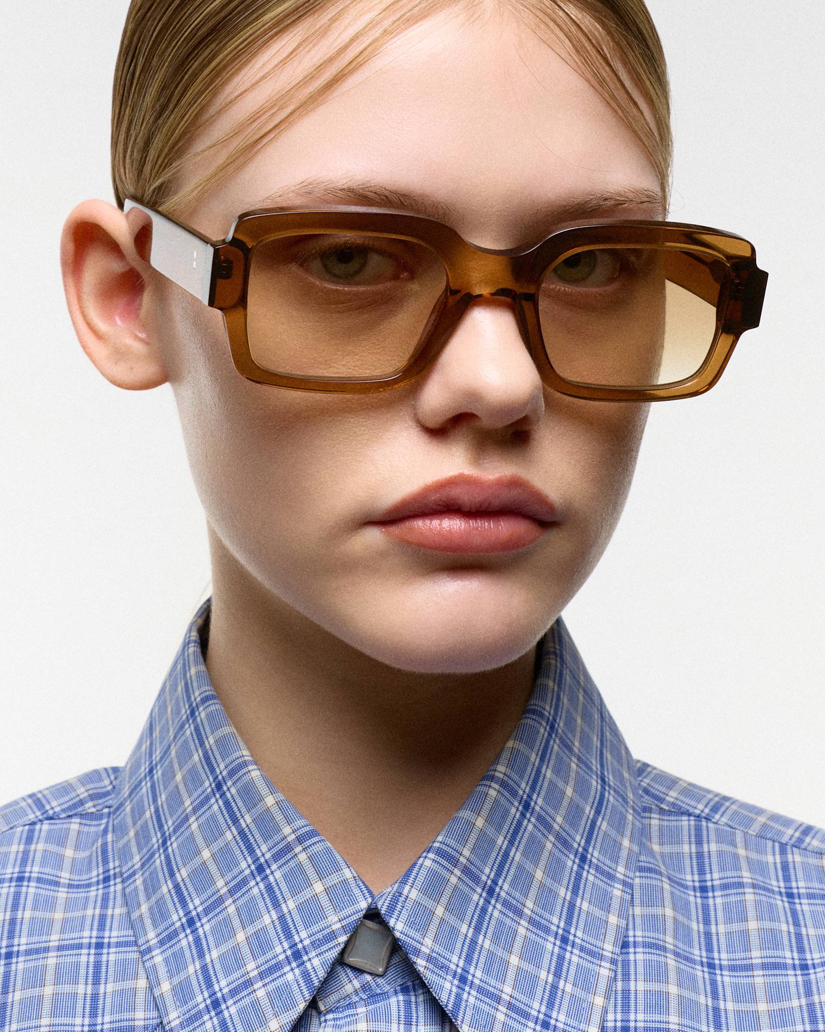 Apollo Cola - brown gradient lens