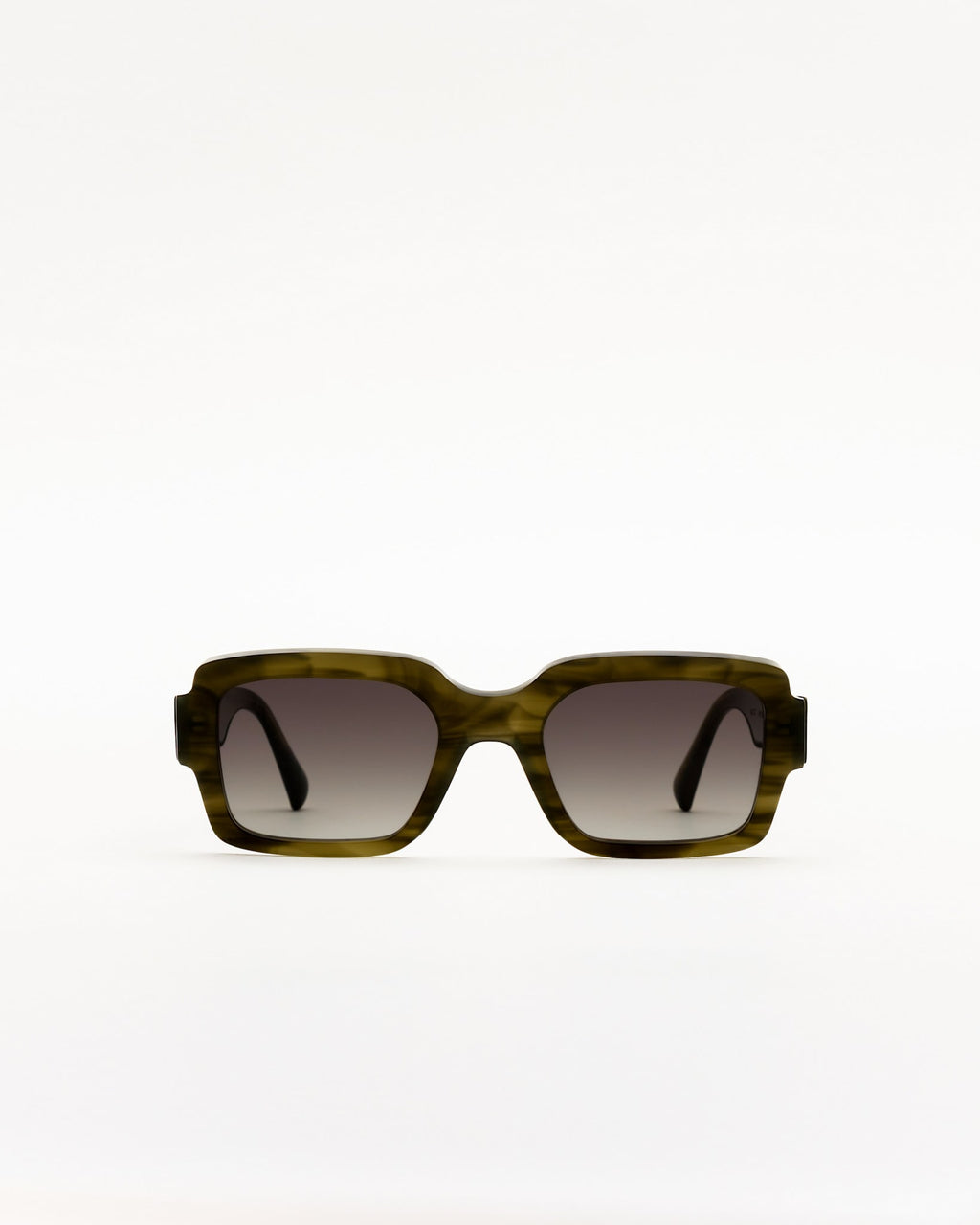 Apollo Olive Demi - grey gradient lens