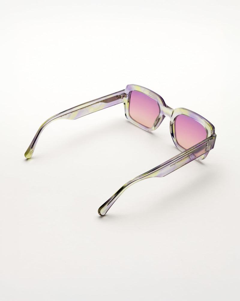 Apollo Laguna Beach Purple - purple gradient lens