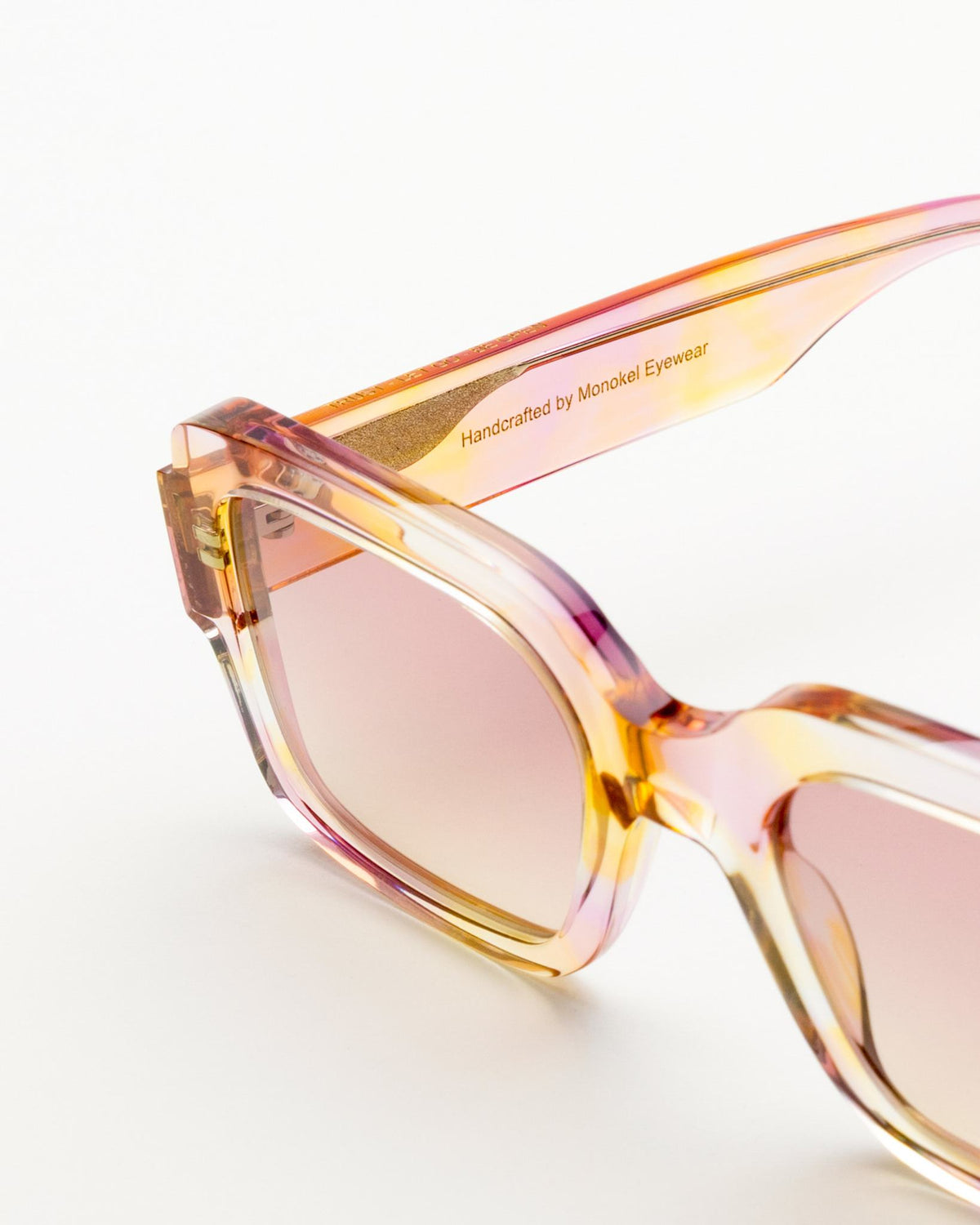 Apollo Laguna Beach Yellow - rose gradient lens