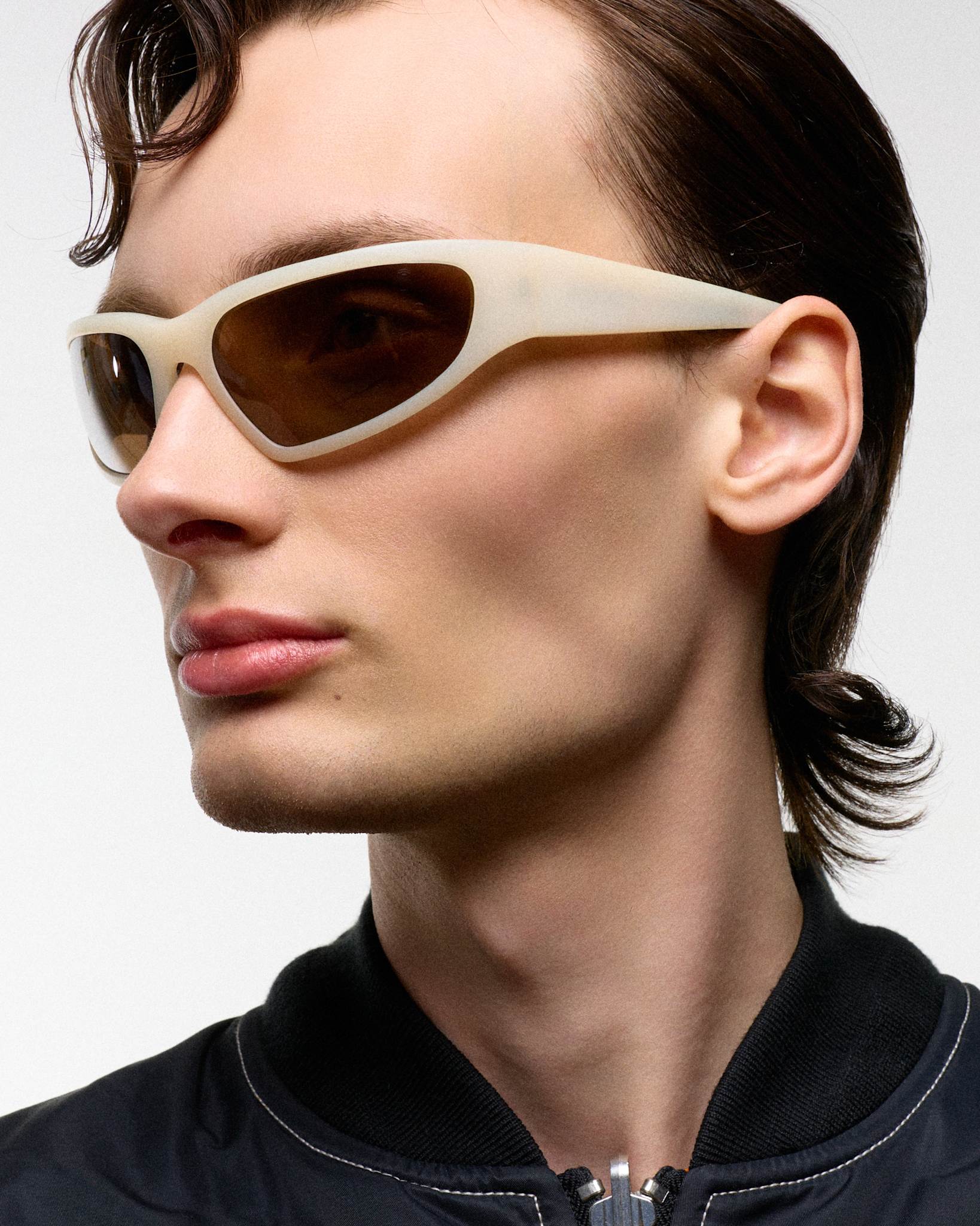 Crow matt Pearl - brown solid polarized lens