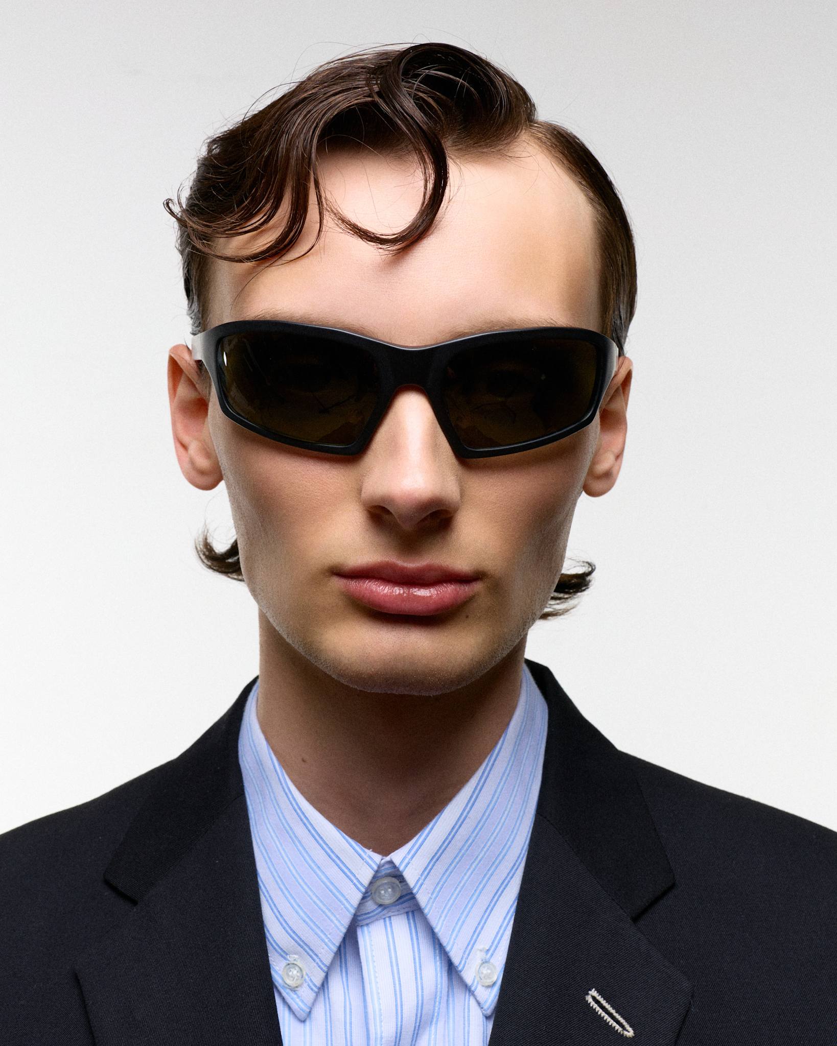 Raven matt Black - green solid polarized lens