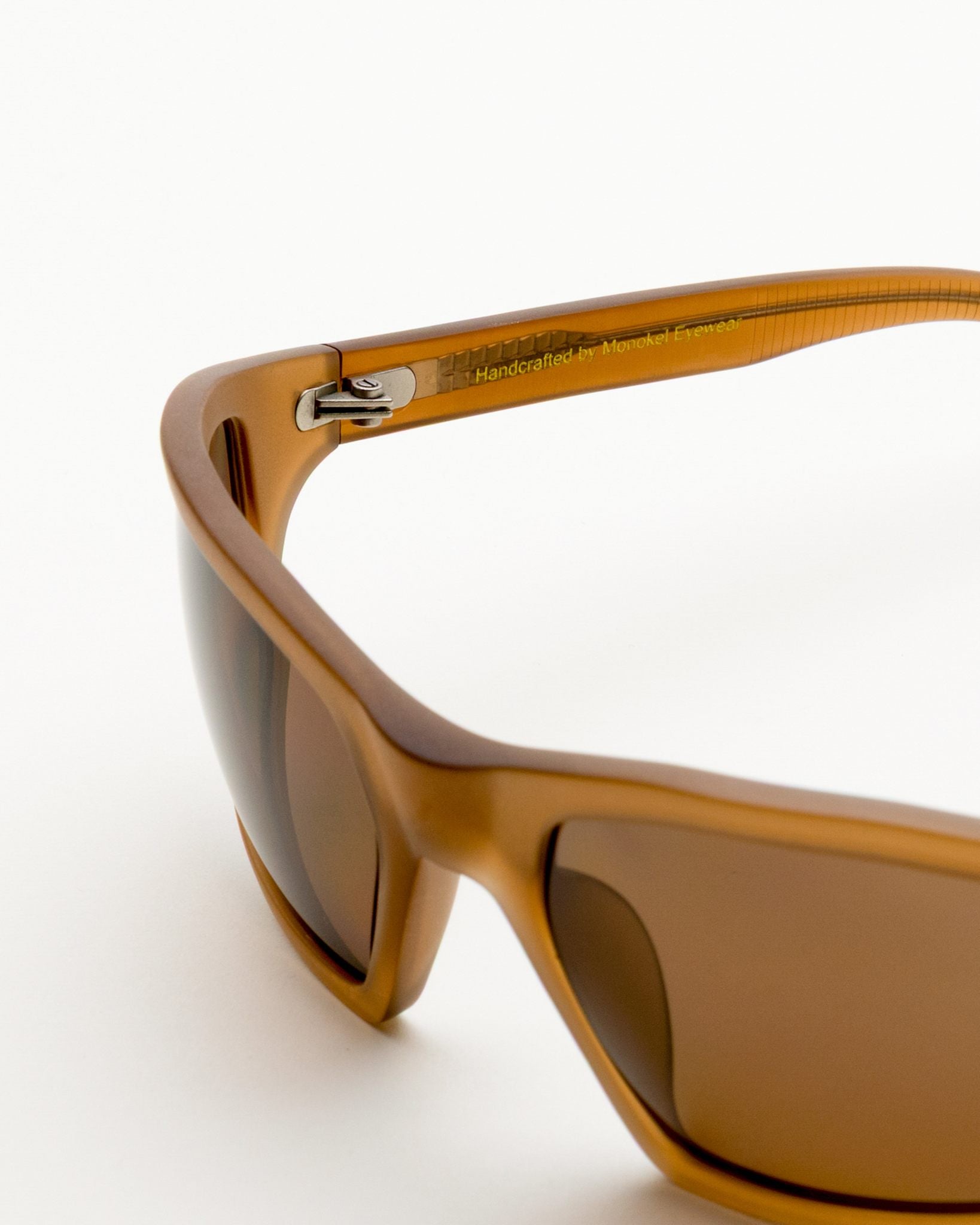 Raven matt Cola - brown solid polarized lens