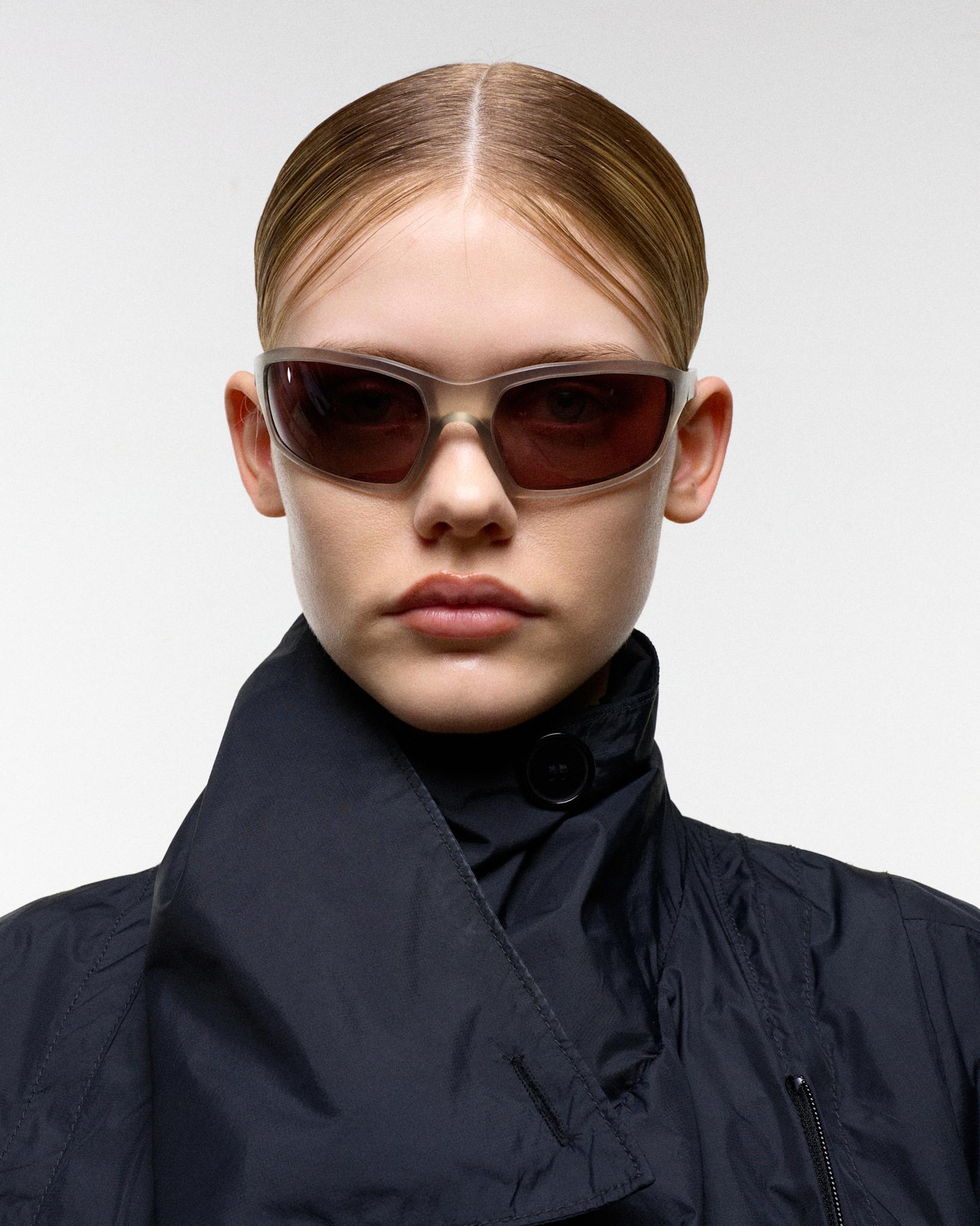 Raven matt Grey - rose solid polarized lens
