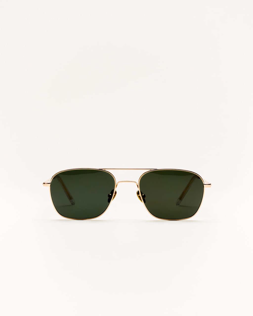 Dion Gold - green solid lens