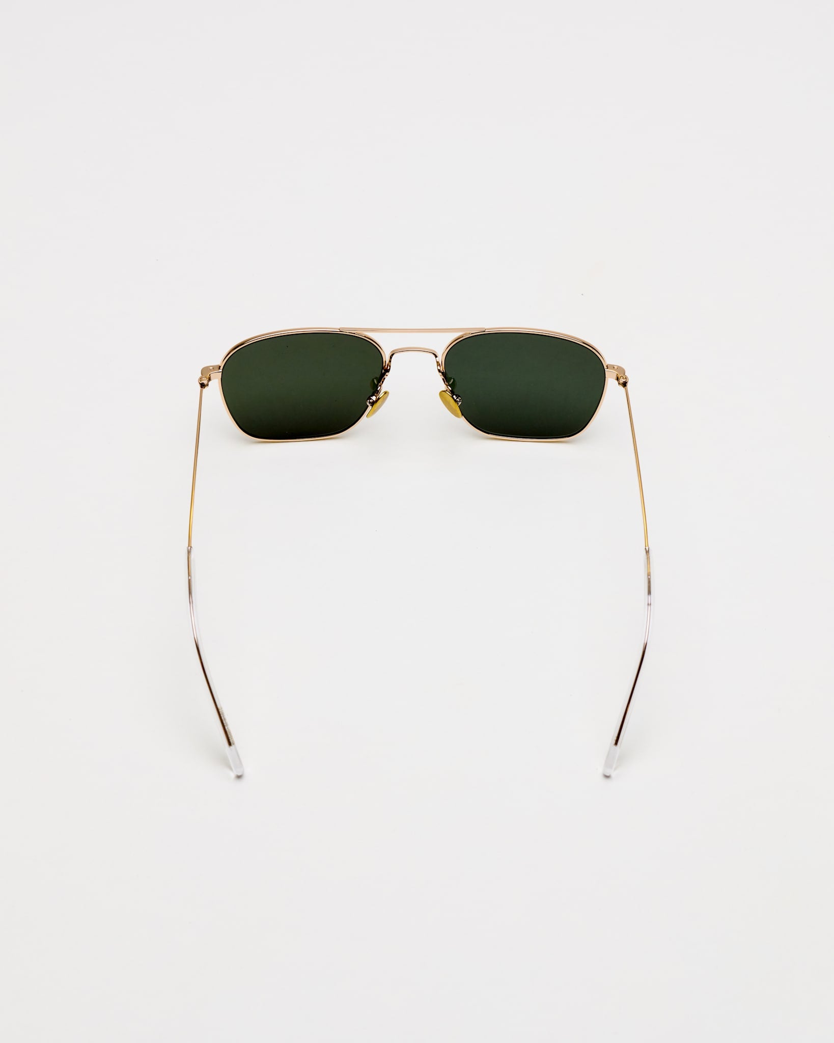 Dion Gold - green solid lens