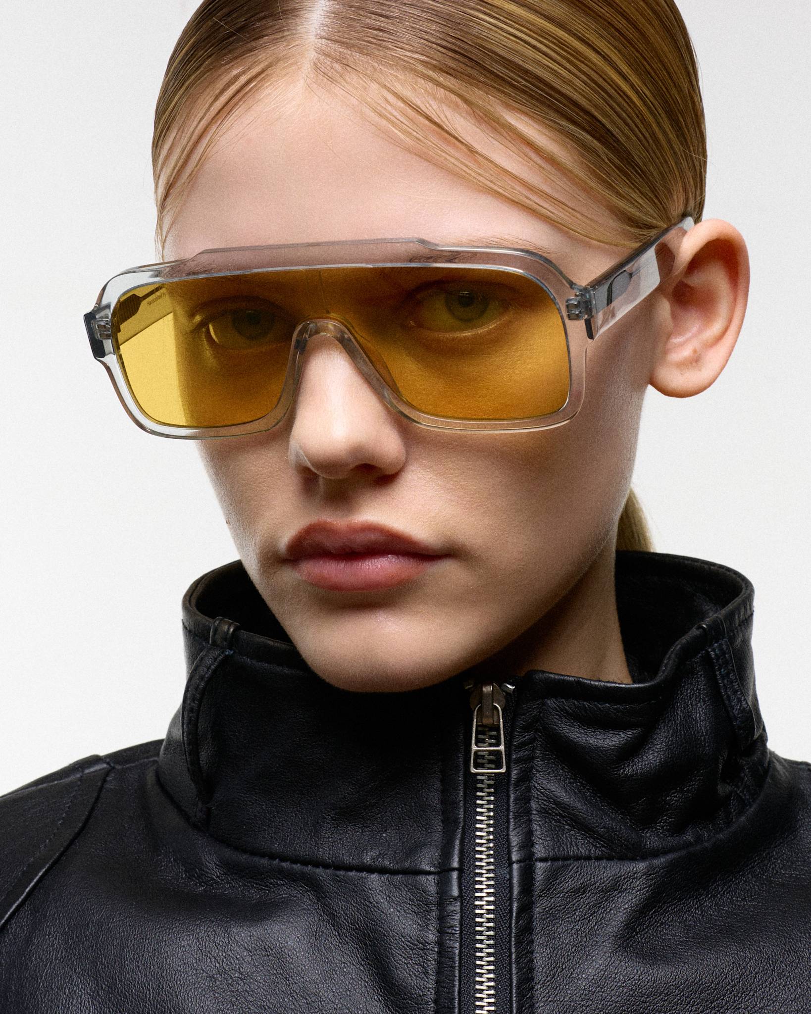 Aspen Grey - orange solid lens