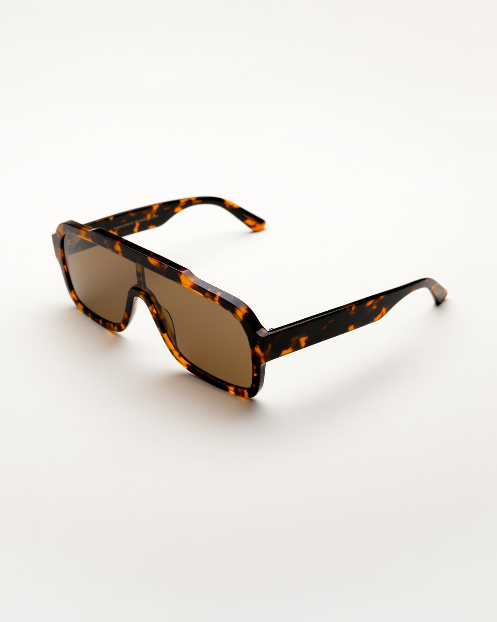 Aspen Havana - brown solid lens