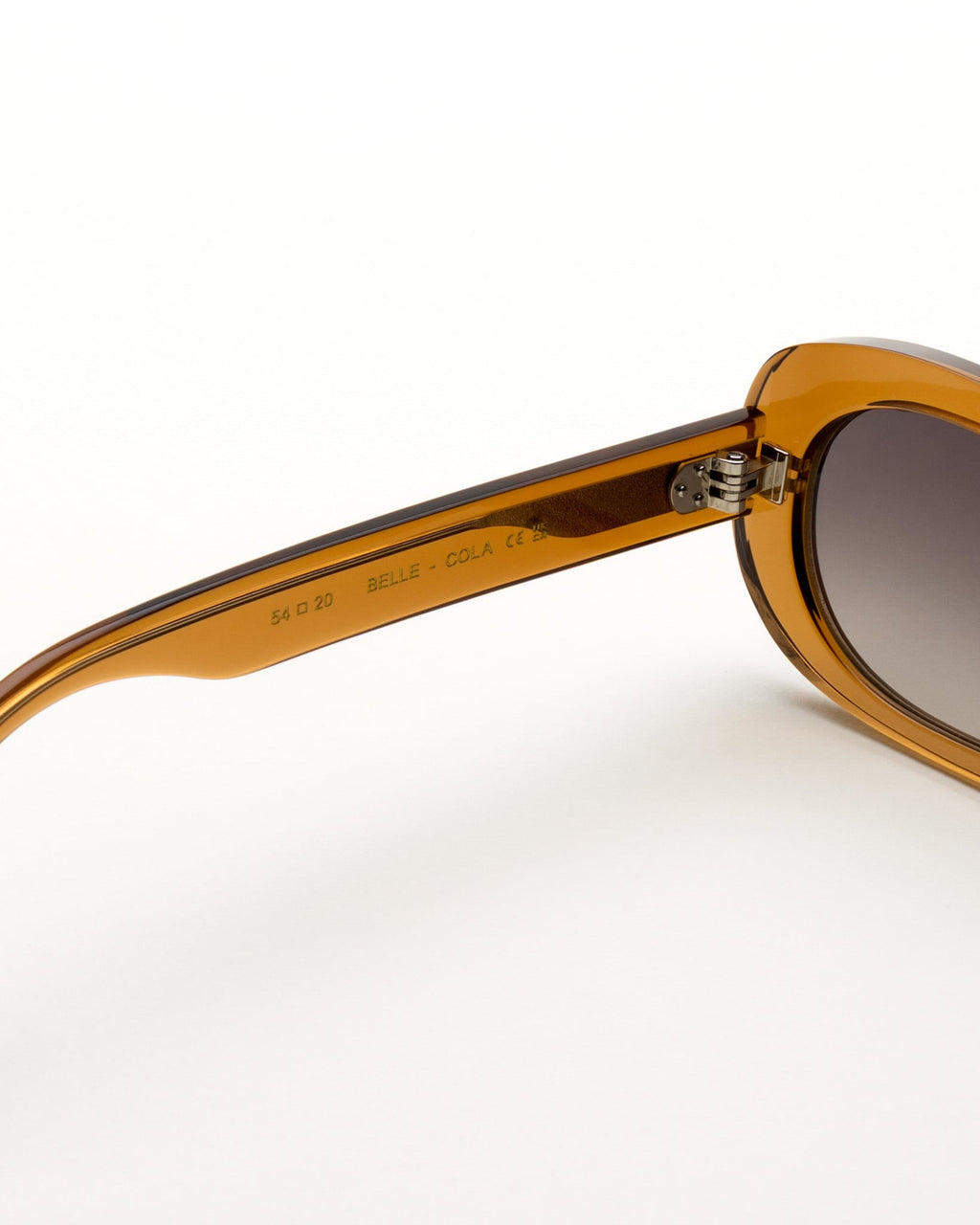 Belle Cola - grey gradient lens