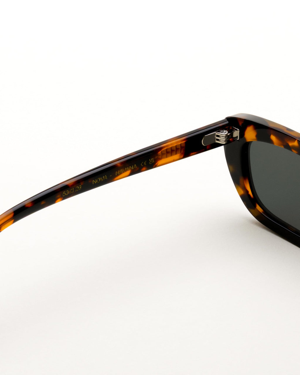Nova Havana - green solid lens