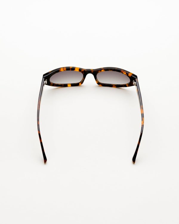 Miles Havana - grey gradient lens