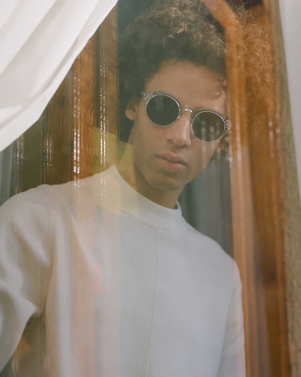 Barstow Crystal - grey solid lens