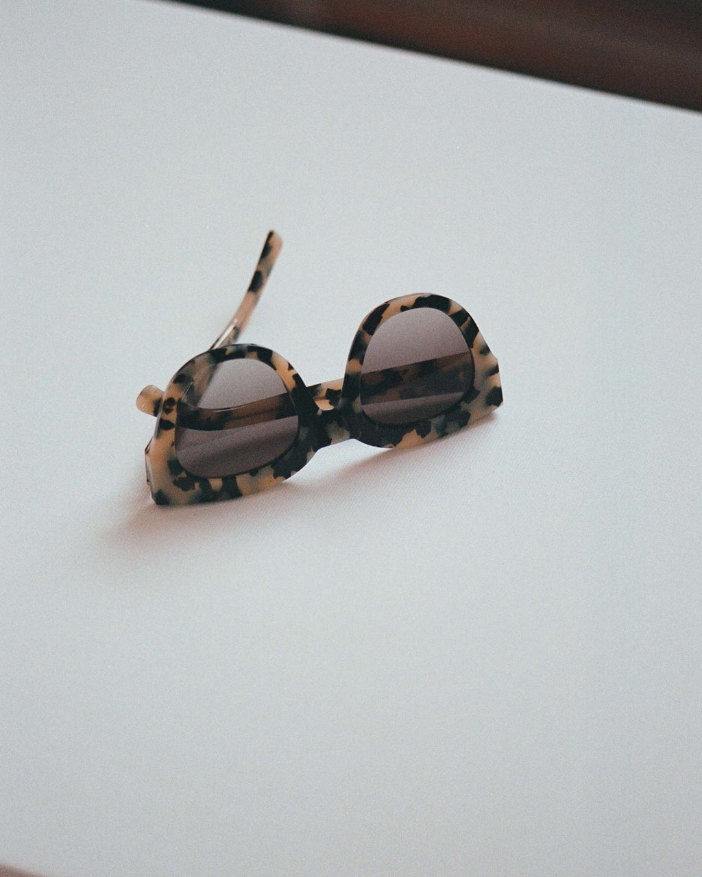 Cleo Black/White havana - grey gradient lens