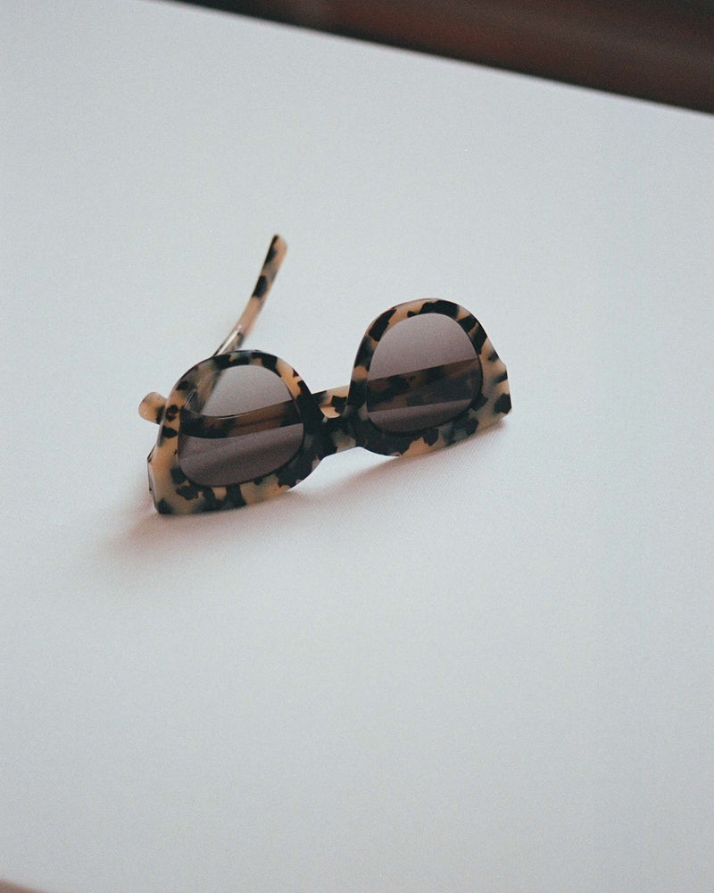 Cleo Black/White havana - grey gradient lens