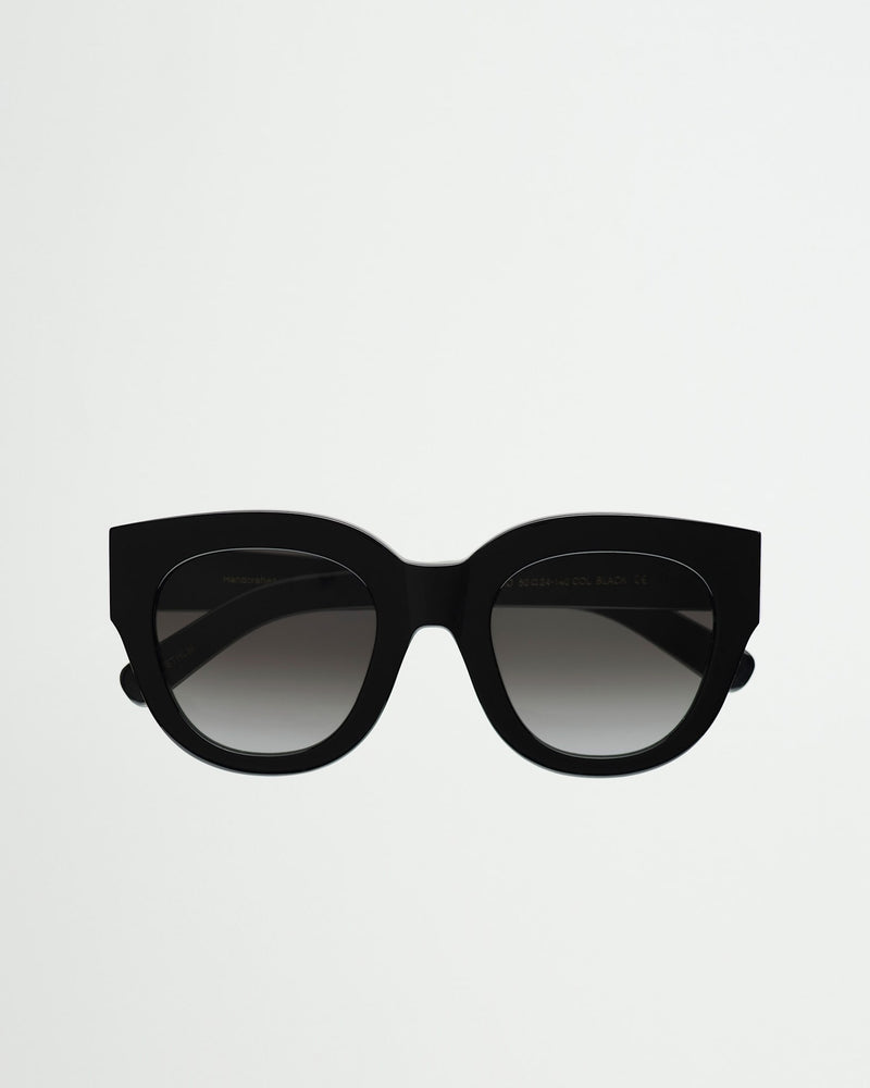 Cleo Black - grey gradient lens