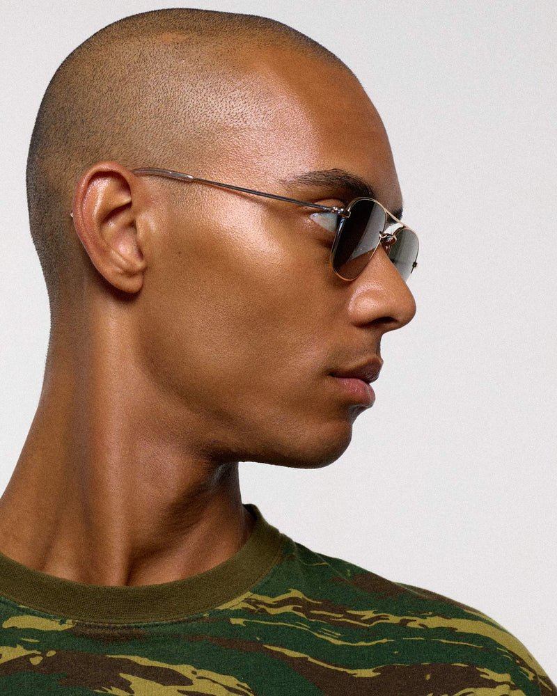Dion Gold - green solid lens
