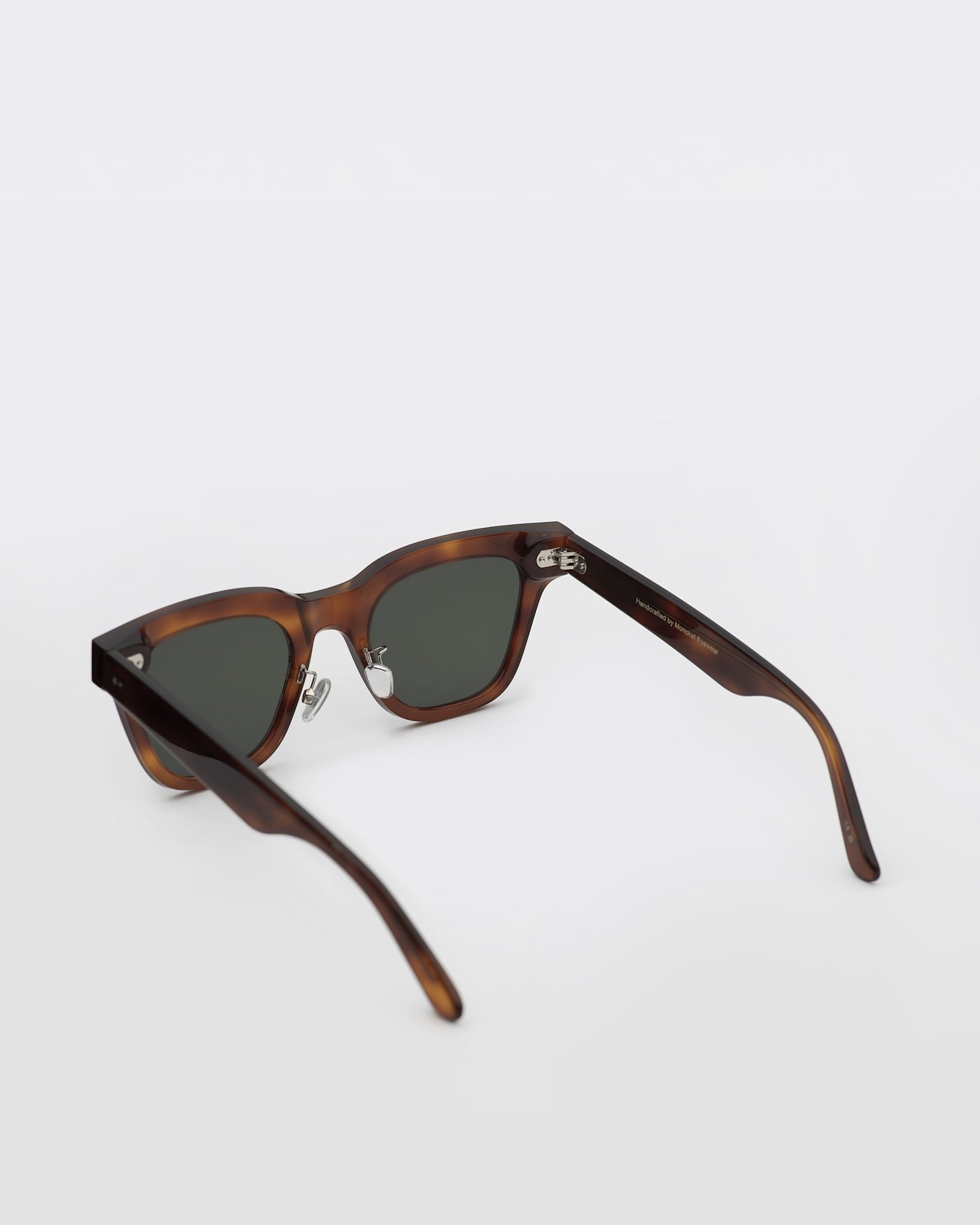 Ellis Amber - green solid lens