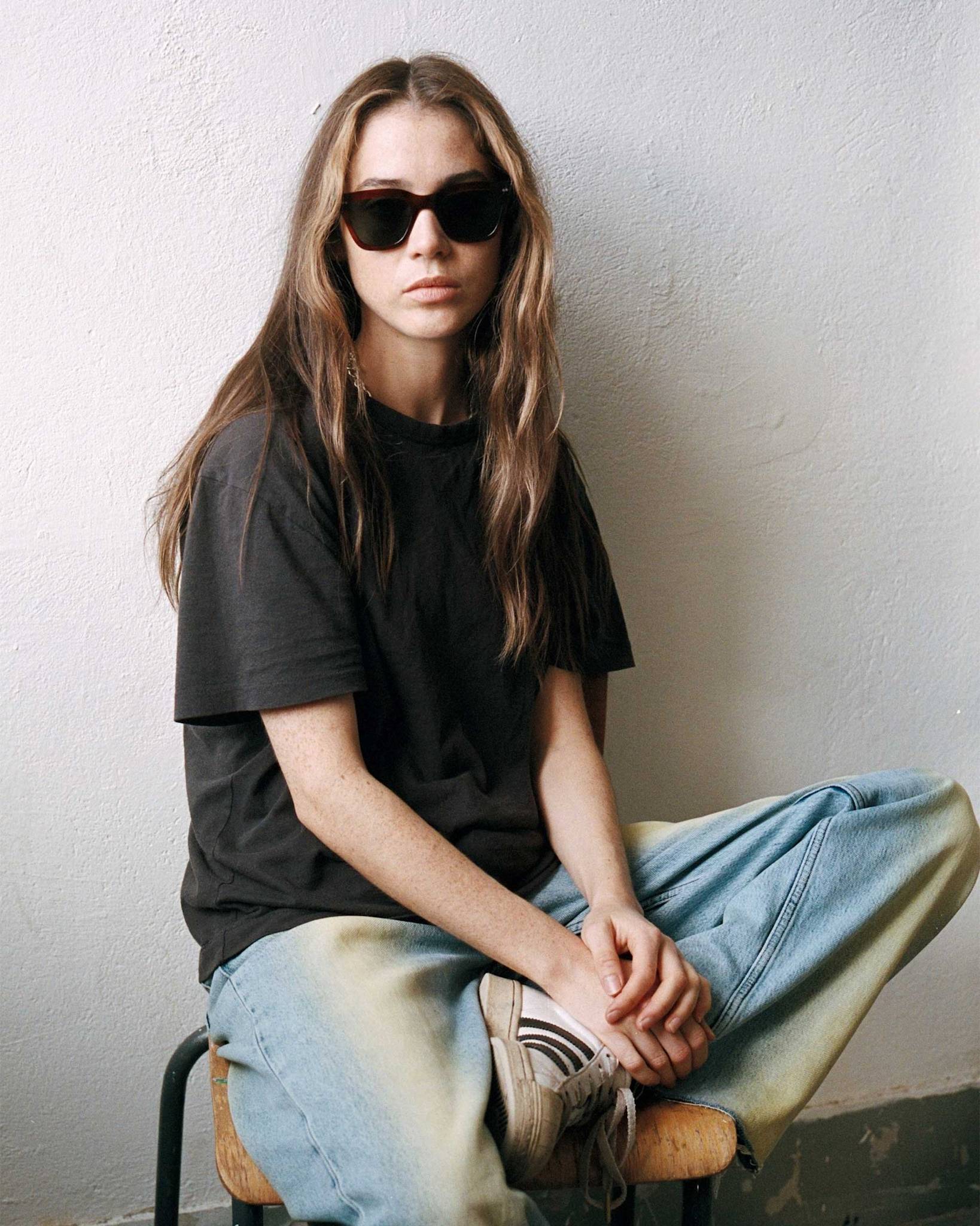 Ellis Amber - green solid lens