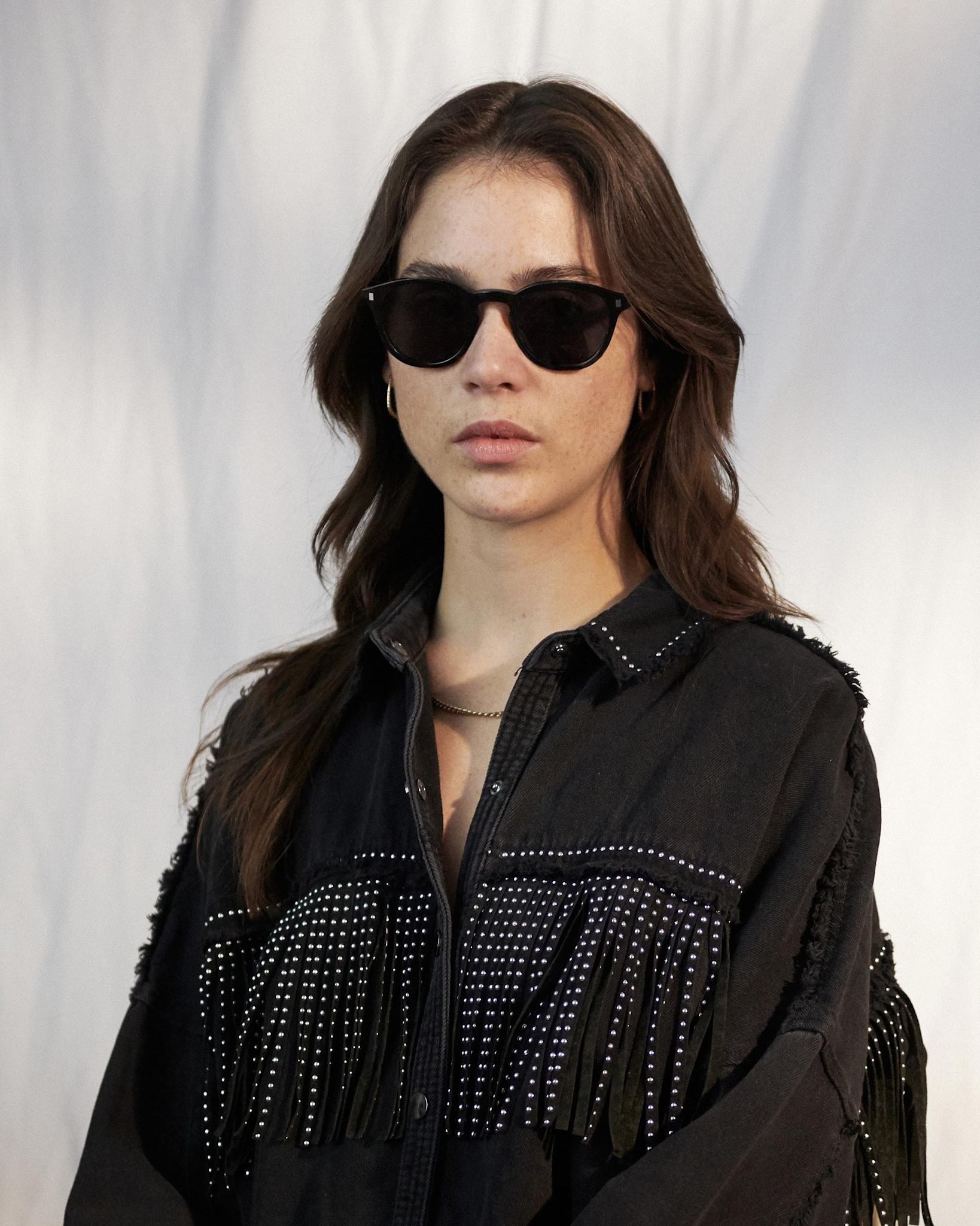 Nelson Black - grey gradient lens