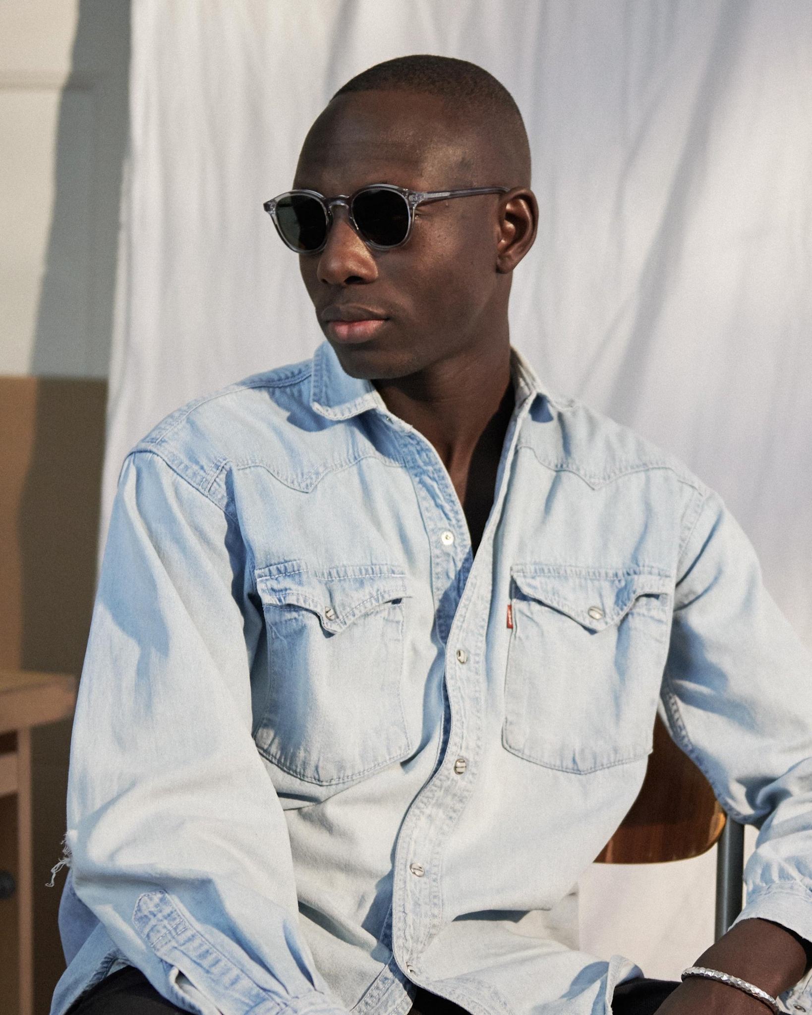 Nelson Grey - grey solid lens
