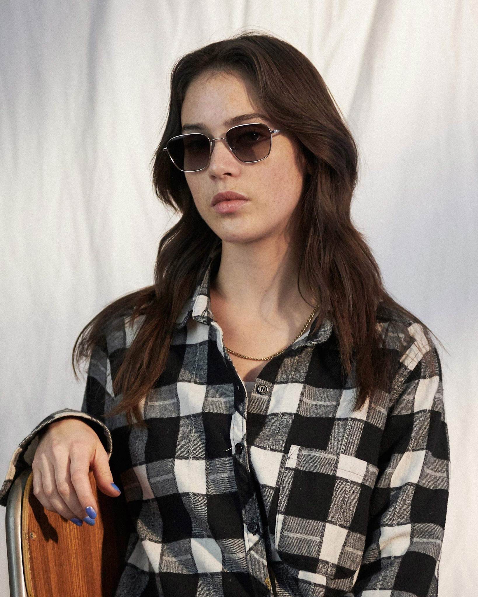 Otis Silver - grey gradient lens