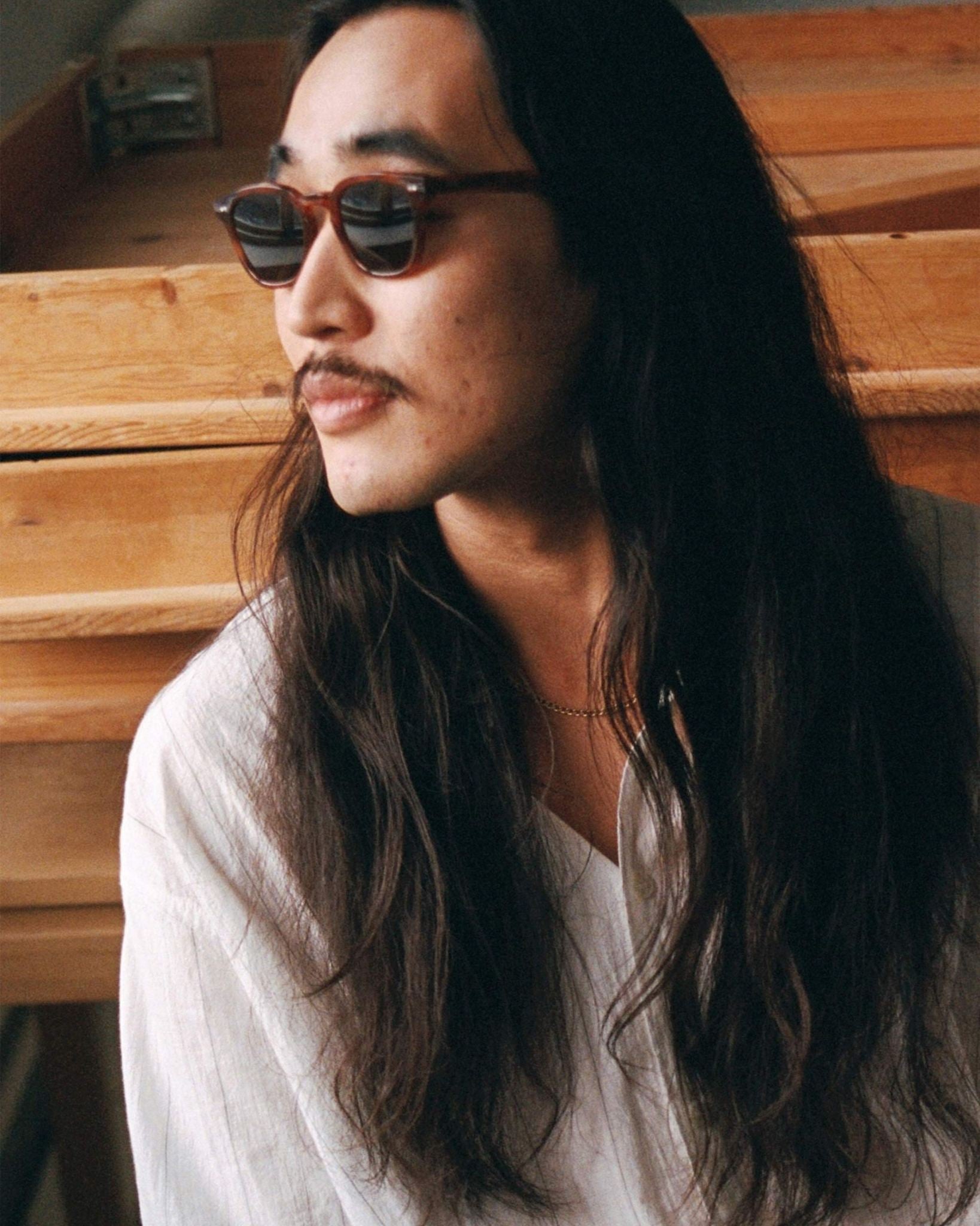 River Amber - green solid lens