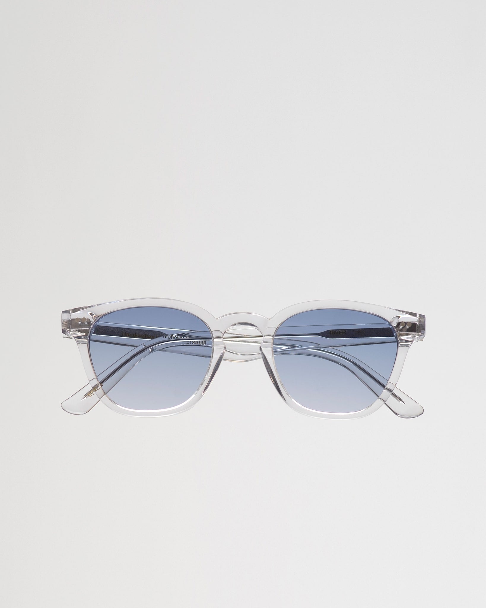 River Crystal - blue gradient lens