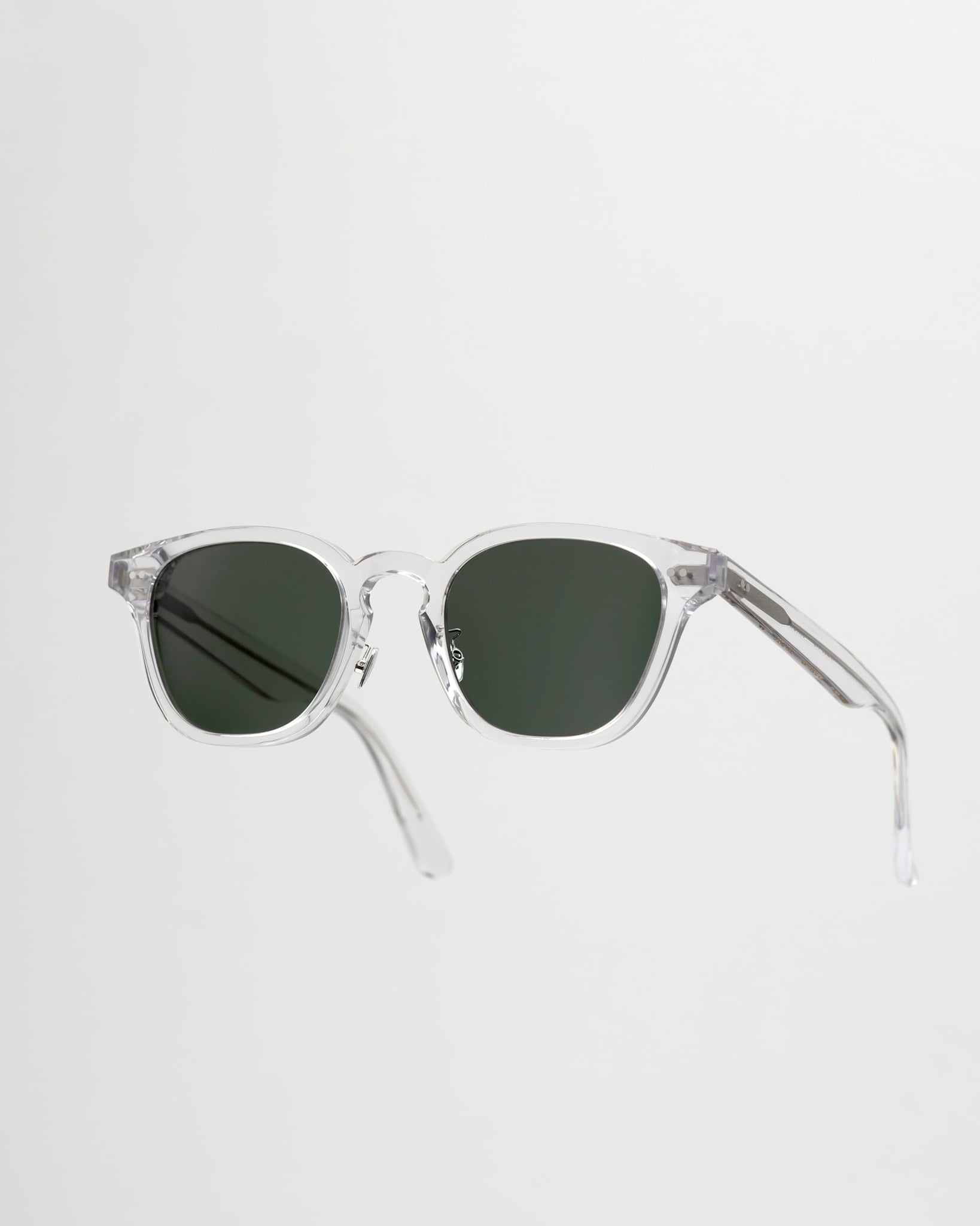 River Crystal - green solid lens