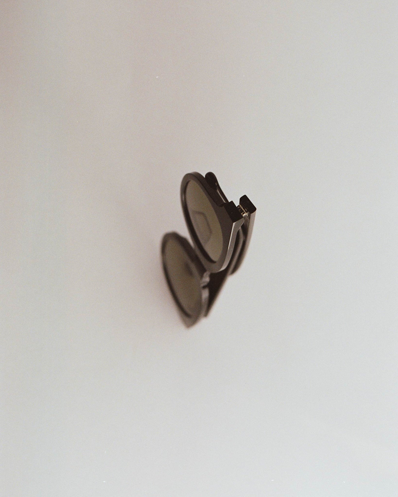 Shiro Black - grey gradient lens
