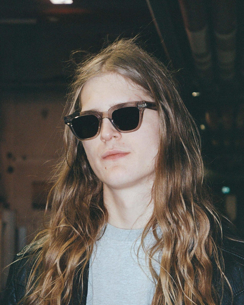 Ellis Grey - grey solid lens