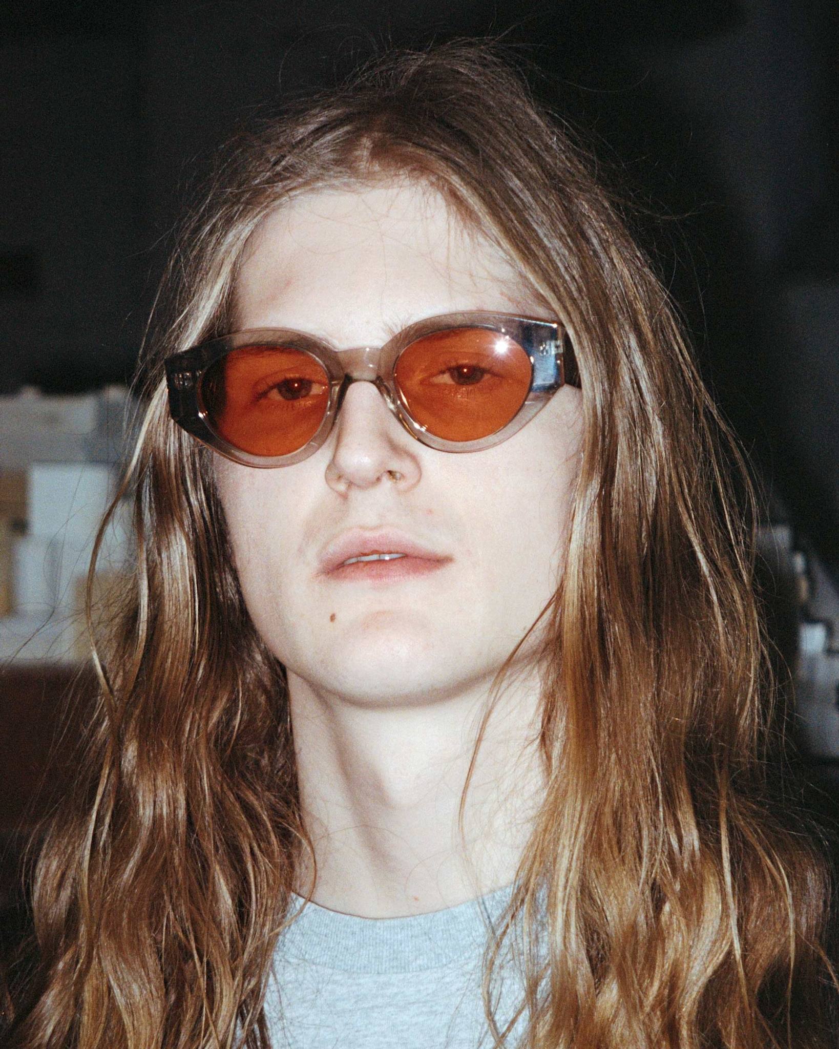 Polly Grey - orange solid lens
